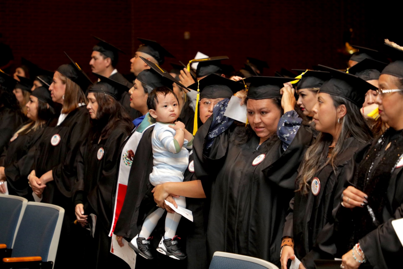 Aldine ISD Hosts Family and Community University Graduation for 300