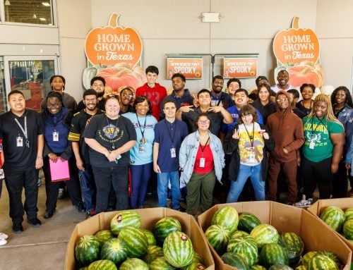 Lane School’s Family Fridays Initiative Receives $600 Donation From H-E-B